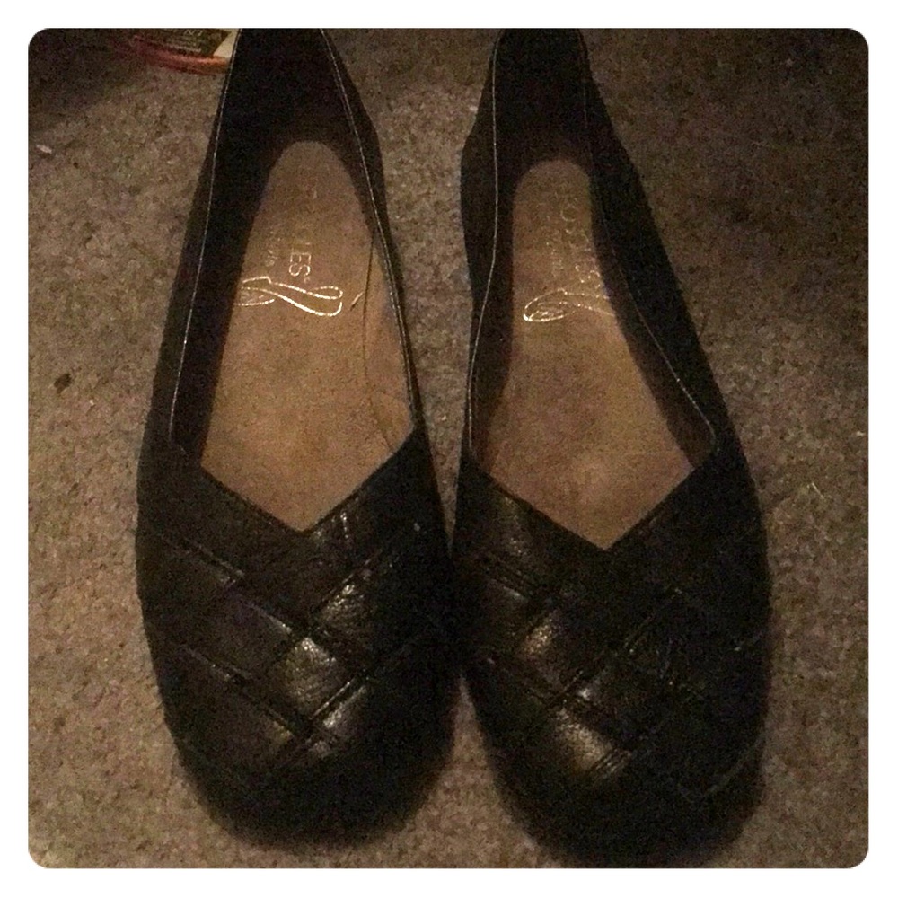Women’s shoes
